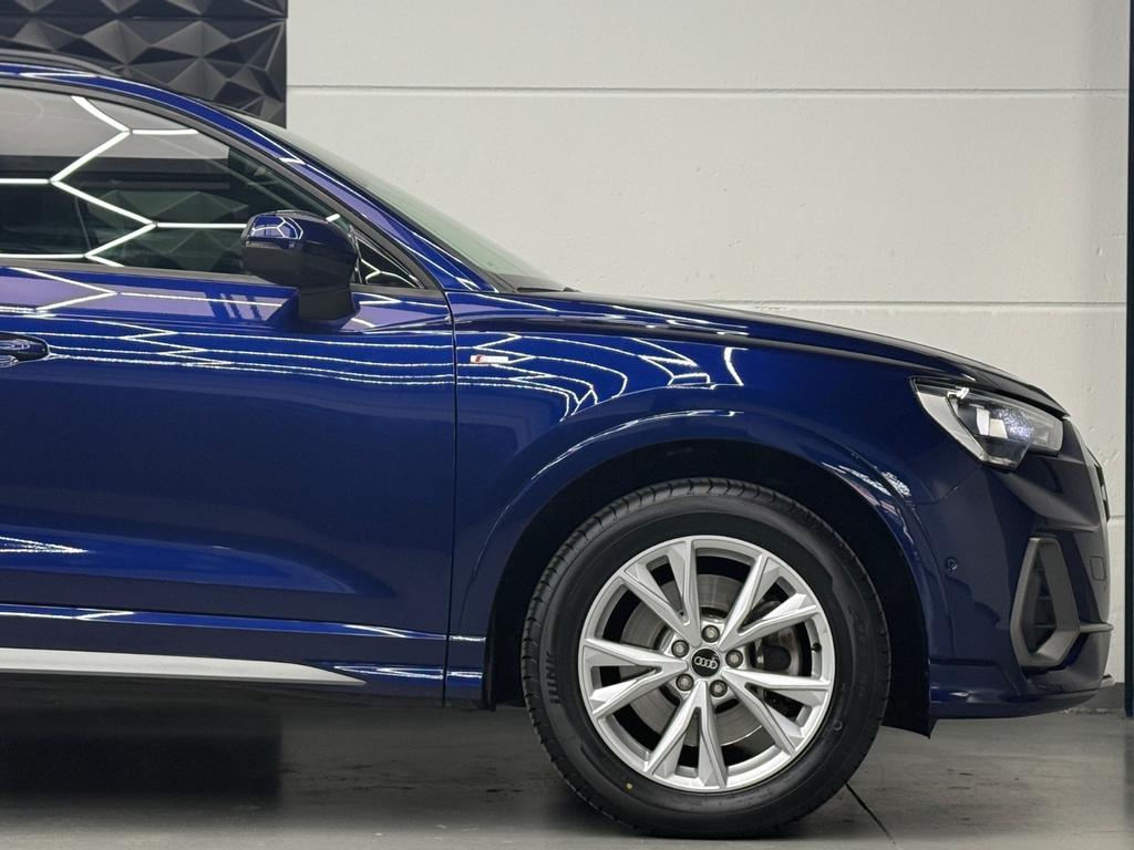 Audi Q3 40 TDI quattro S line, Foto 20 von 50