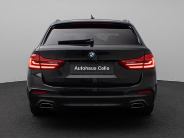 Fahrzeugabbildung BMW 520i Tour M Sport AHK HUD HI-FI  Kamera