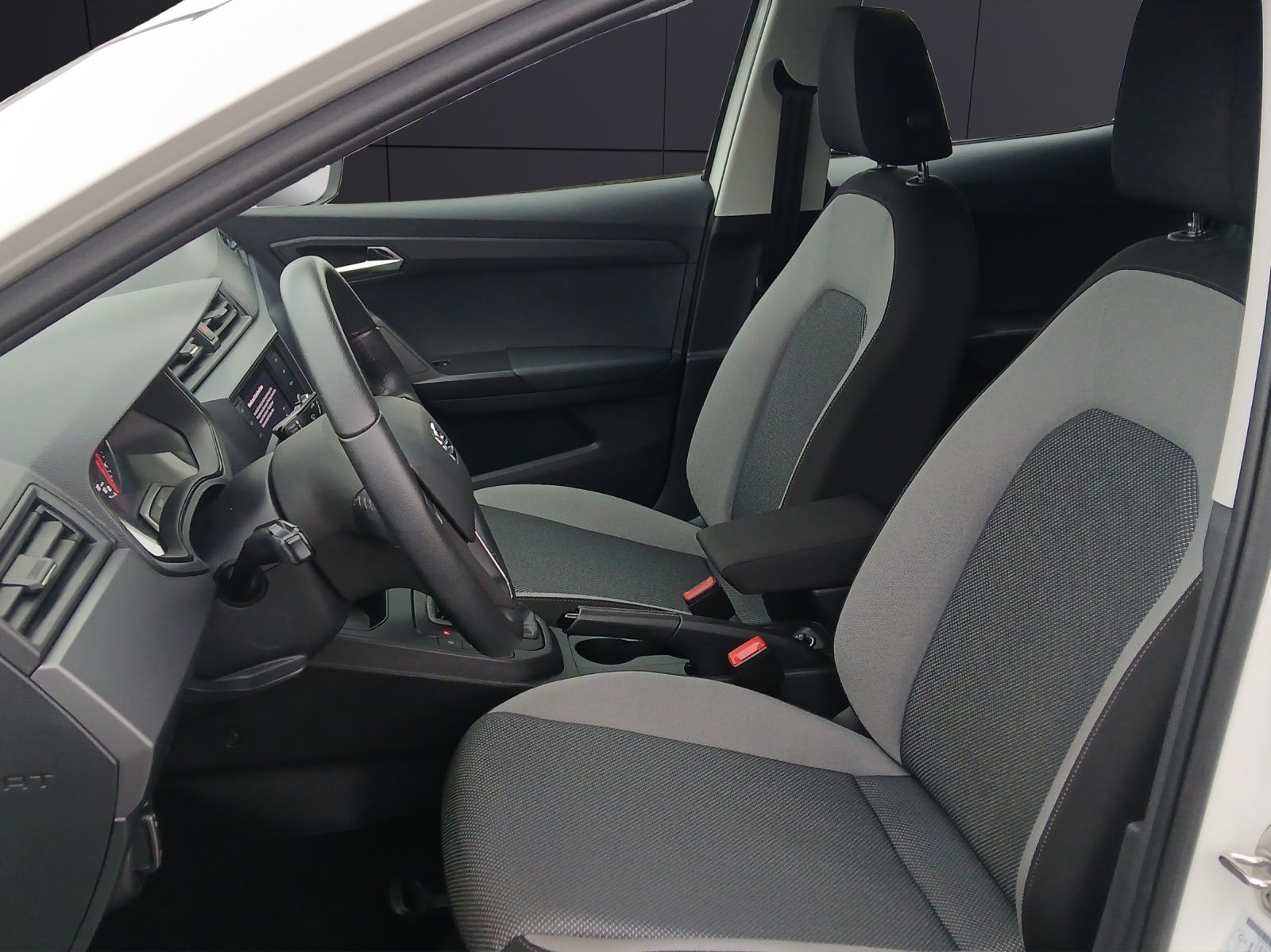 Fahrzeugabbildung SEAT Ibiza TSI DG Style Beats RFK Fast-Lane Climatron