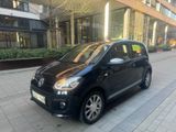 Volkswagen UP  Navi Parktronik Alufelgen - Volkswagen up! in Hamburg