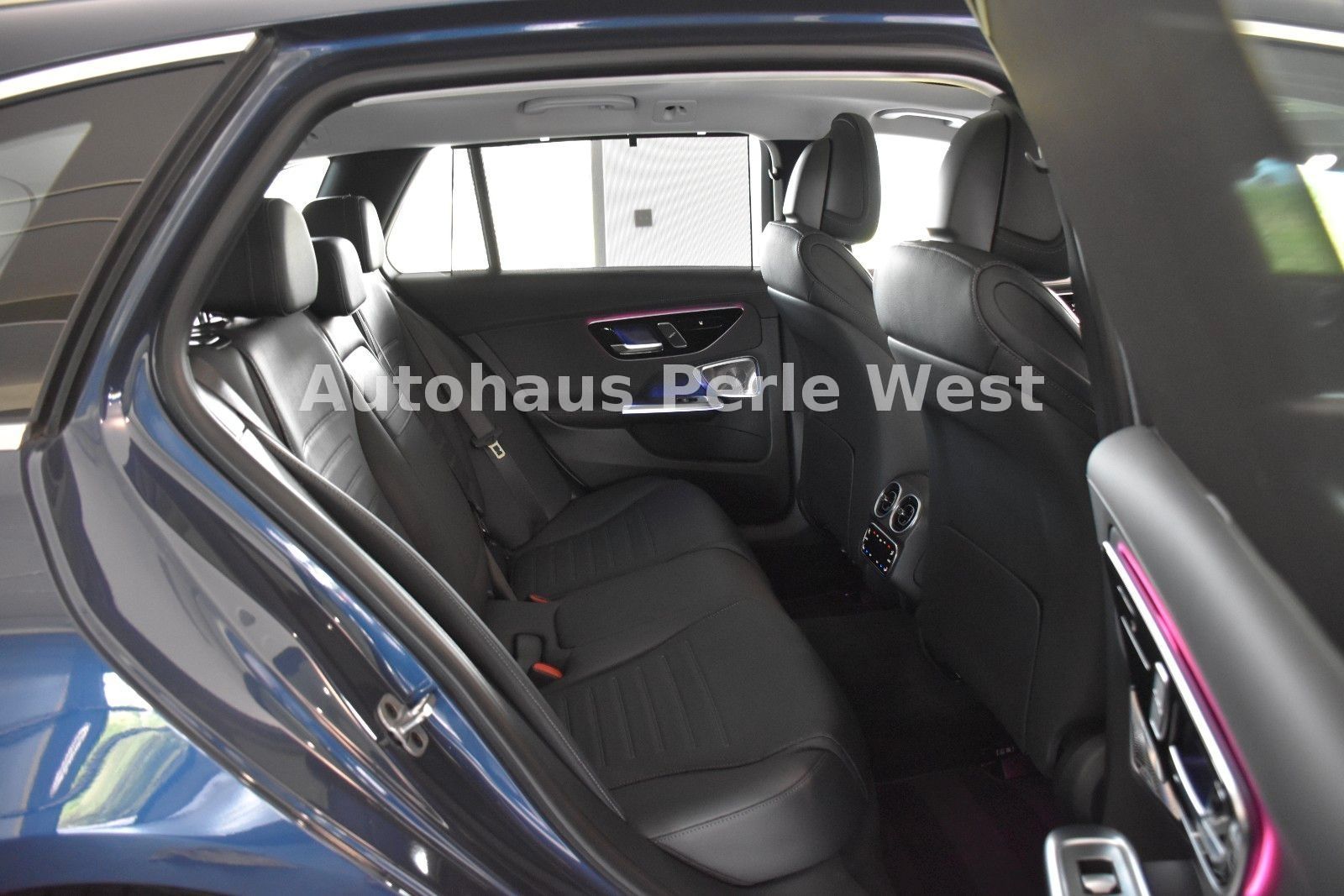Mercedes-Benz C 300 4Matic T 9G AMG LINE PANO AHK STANDHEIZUNG foto 25