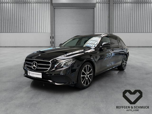 Mercedes-Benz E 200 T AVANTGARDE NIGHT NAVI+LED+KAMERA+ALU+TÜV
