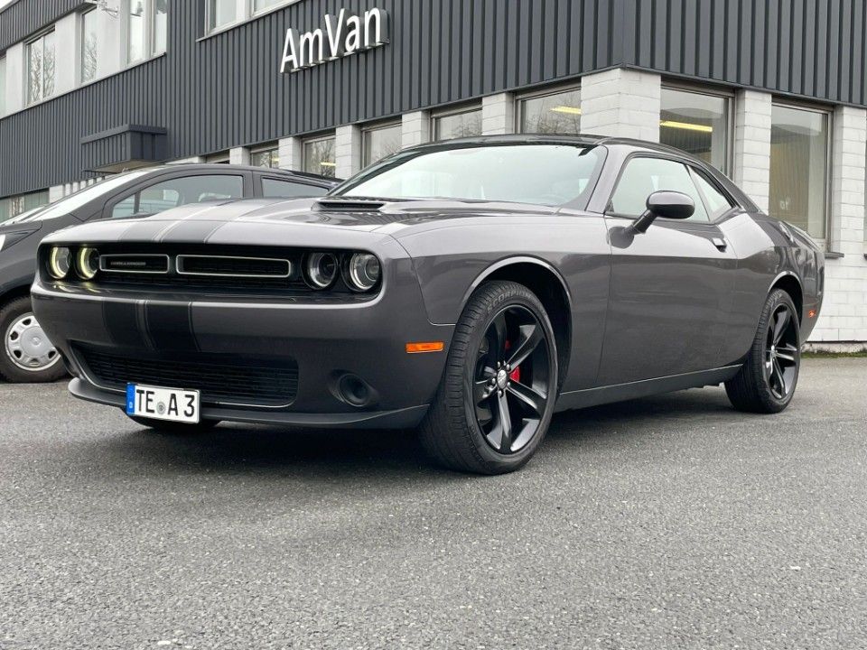 Fahrzeugabbildung Dodge Challenger 3.6 SXT 20 Zoll Kamera Black Stripes
