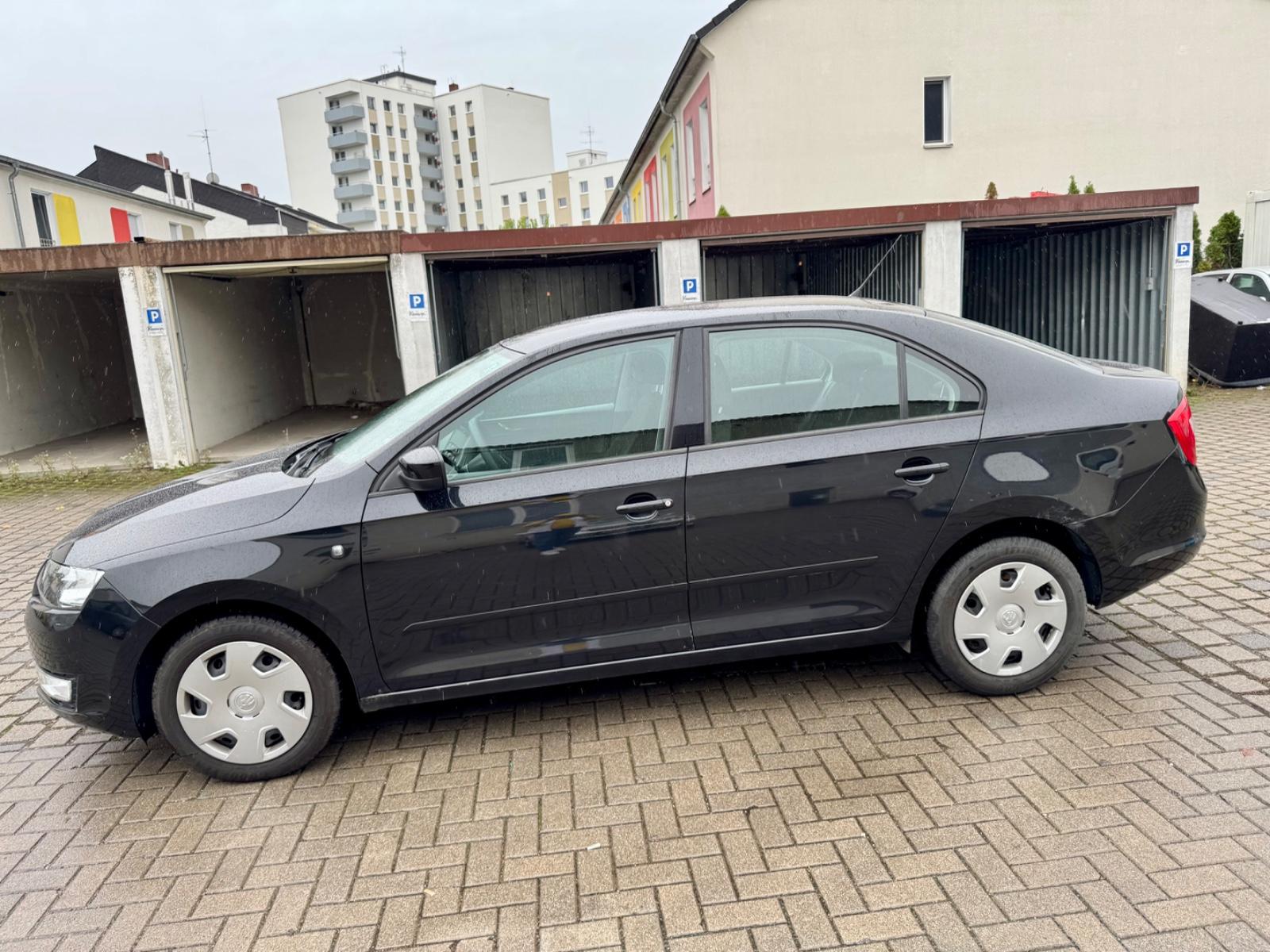 Skoda Rapid Ambition/1HAND/TÜV§INSPEKTIONNEU