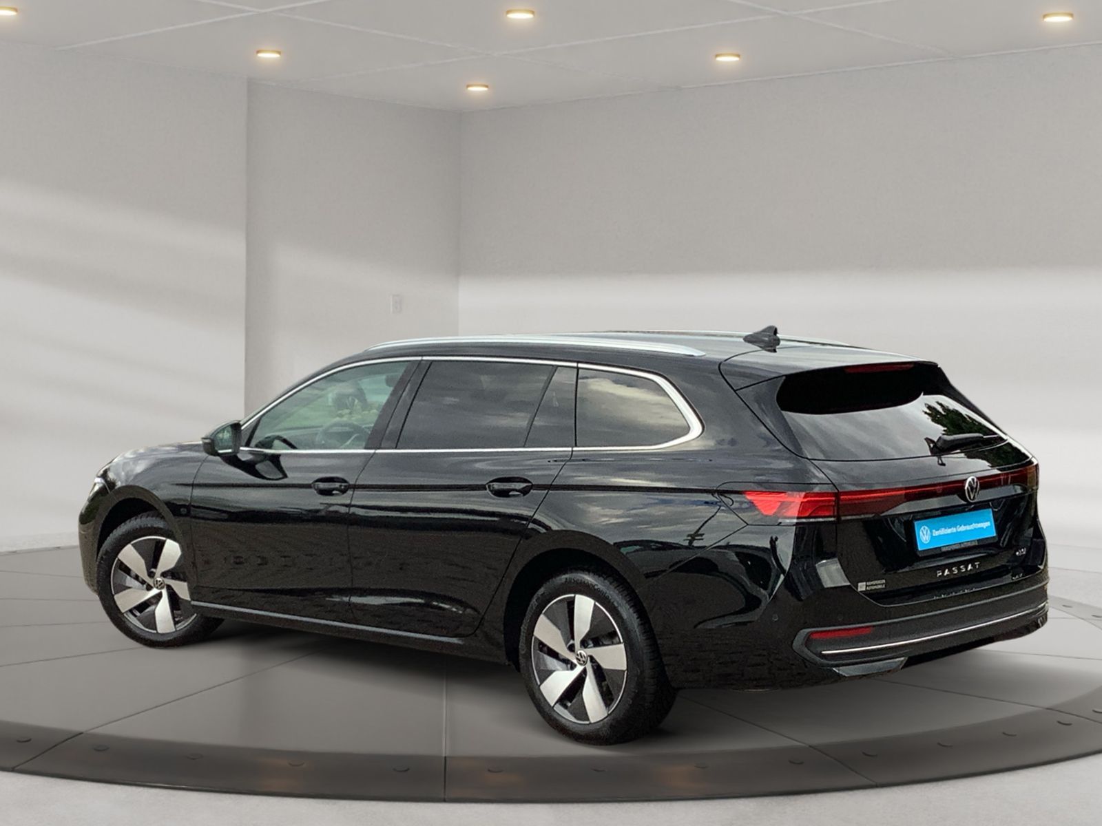 Volkswagen Passat Variant 1.5 TSI DSG Business ACC LED Navi foto 4