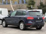 Volkswagen Touareg  3.0 V6 TDI Blue Motion DPF Automatik - Volkswagen Touareg aus 2012: TDI