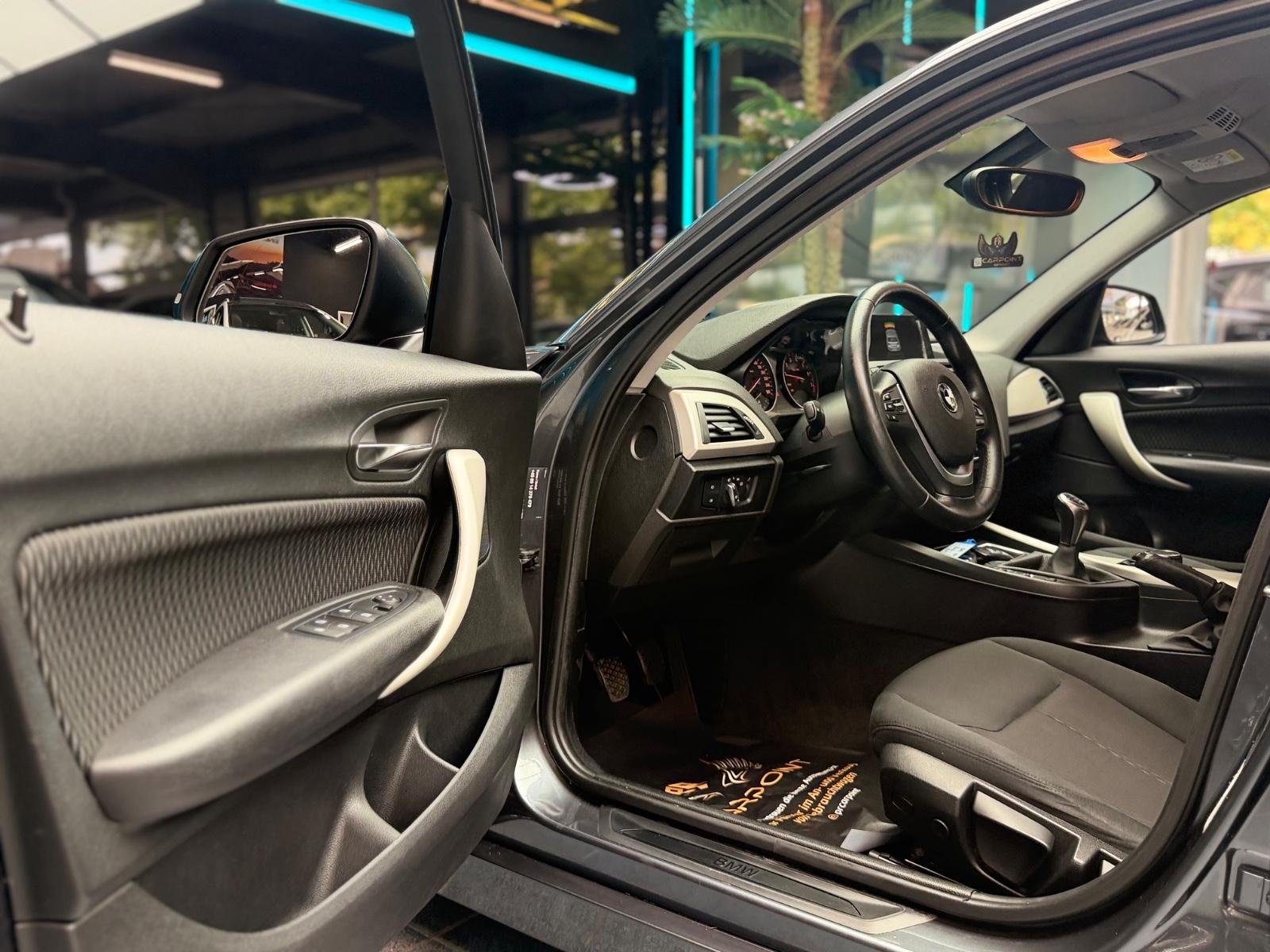 BMW 120 Limo/Xenon/KlimaA/Navi/PDC/BT/Temp.