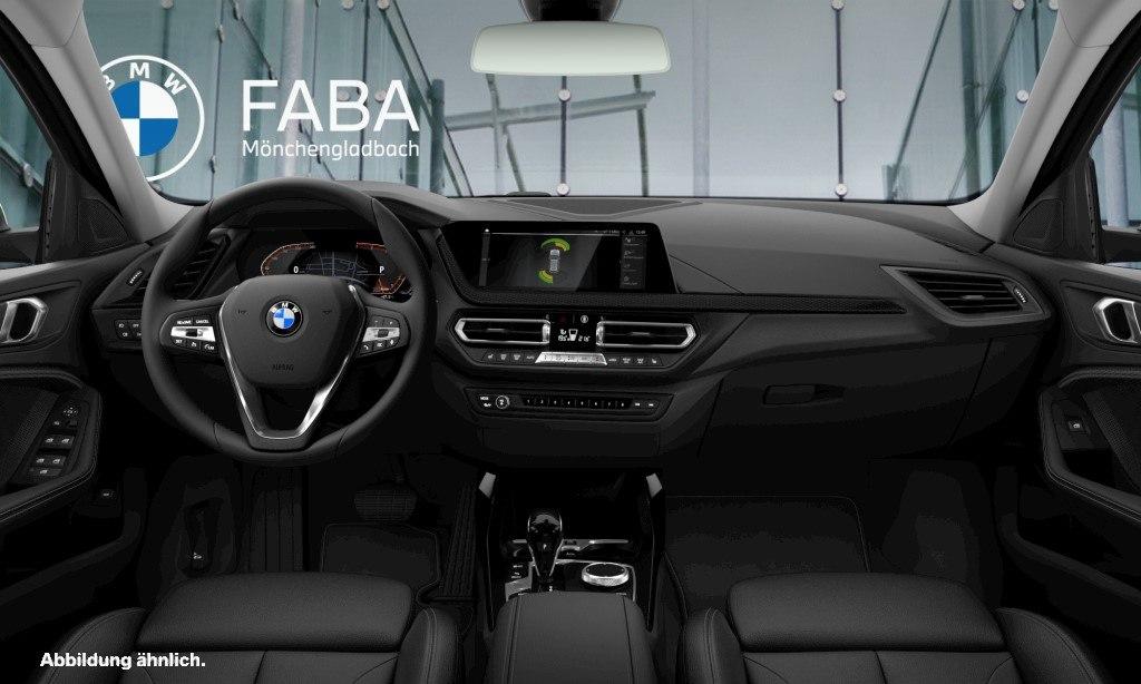 BMW 118i Hatch Sport Line HiFi DAB LED WLAN RFK Shz