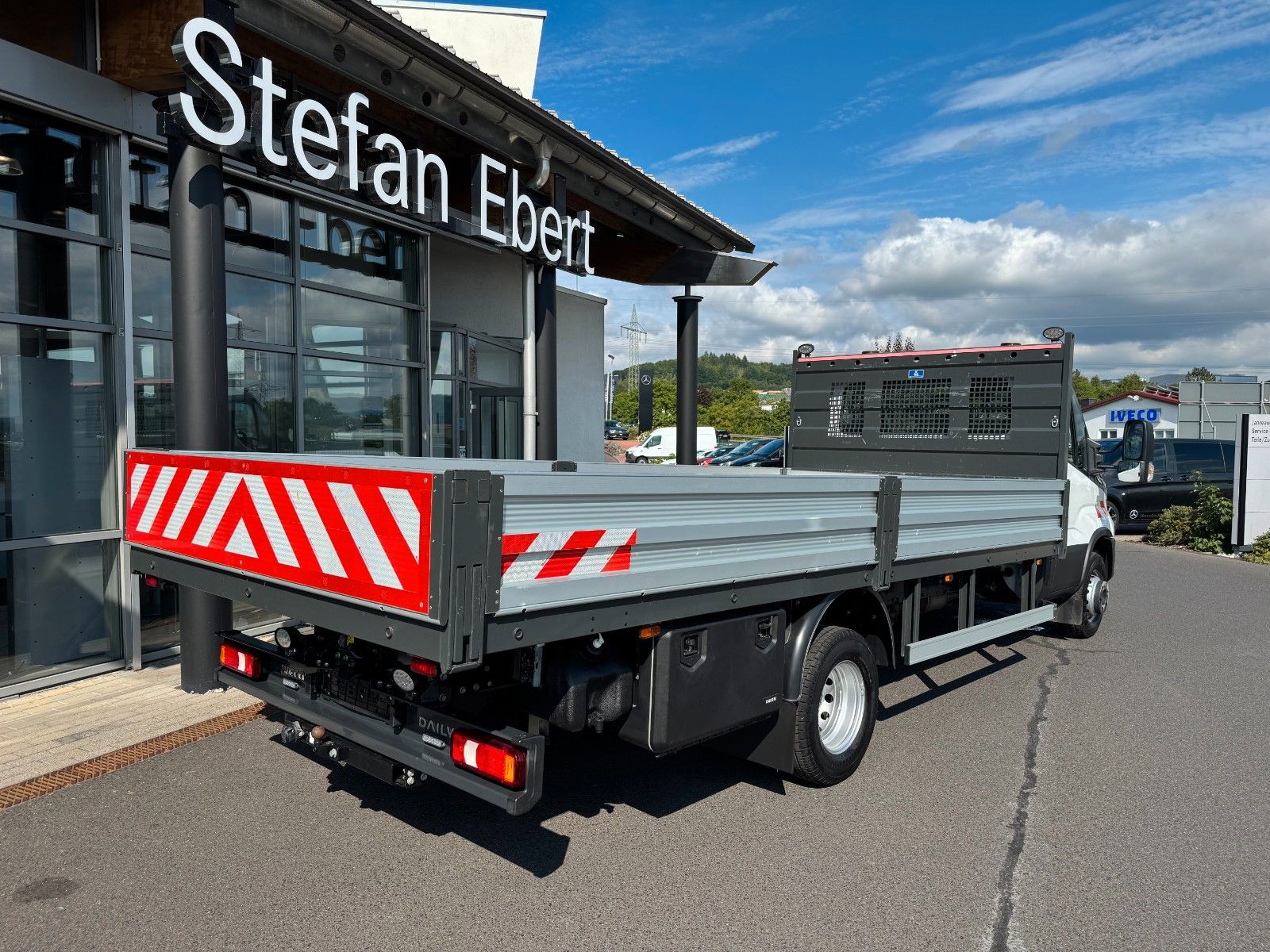 Fahrzeugabbildung Iveco Daily 70C18 HA8 3.0L A8 *R.4.350mm*Automatik*AHK