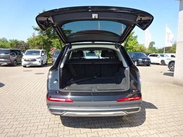Audi Q7 - 10
