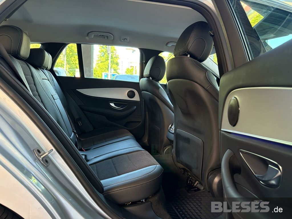 MERCEDES-BENZ E 220 – Bild 14