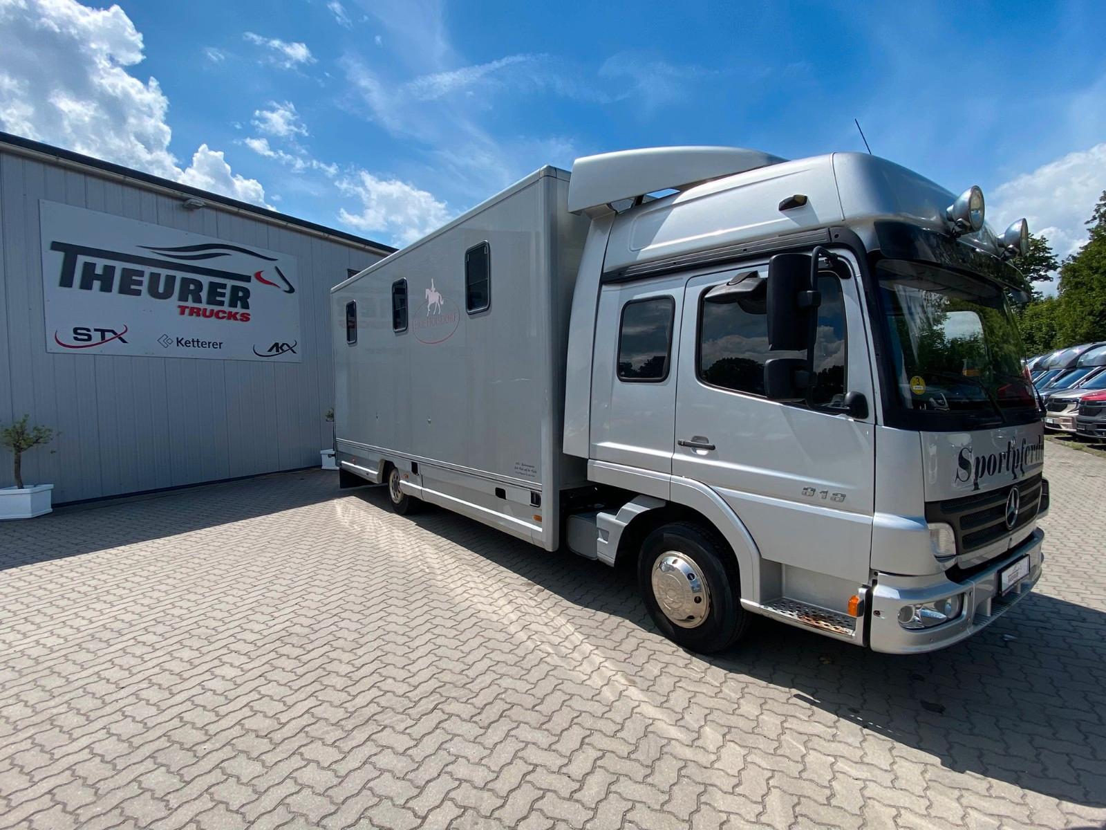 Mercedes-Benz Atego 8180 3-4  Pferde  Wohnung