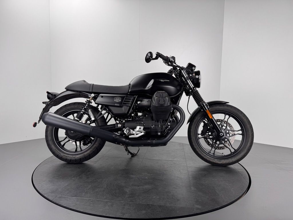 Fahrzeugabbildung Moto Guzzi V7 III Stone *TOP-ZUSTAND