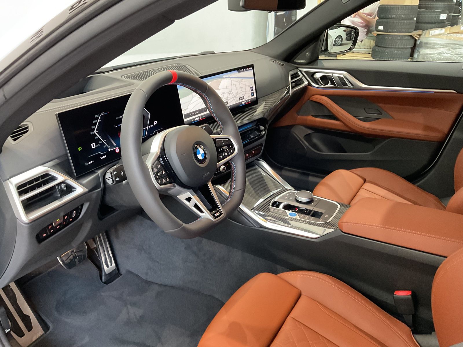 Fahrzeugeinzelansicht 10 Fahrzeugabbildung BMW i4 M60 |elektr. Glasdach |AHK |Harman Kardon