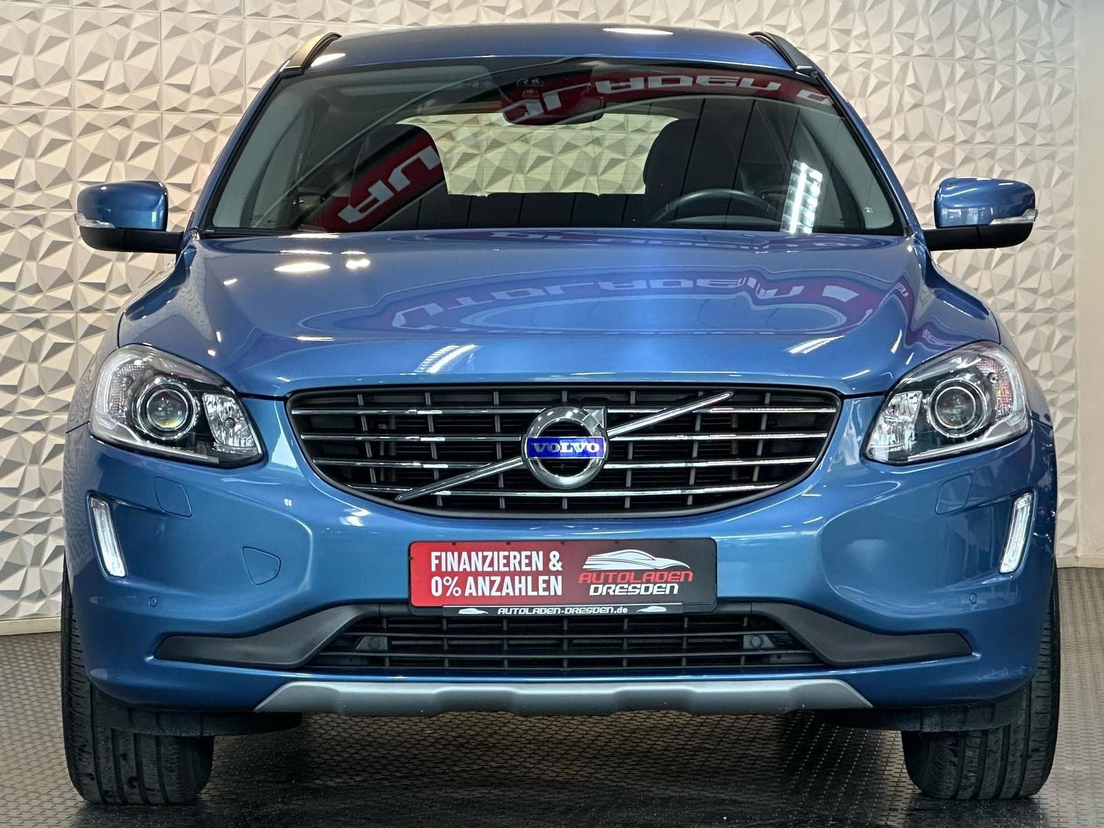 VOLVO XC60 2.0 D3 MOMENTUM XENON#FH#NAVI#PDC#VIRTUAL - Image 3