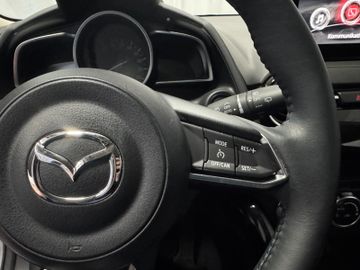 Mazda 2 Lim. Exclusive-Line LED*SH*Kamera*Totwinkel
