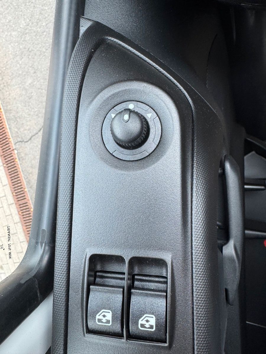 Fahrzeugabbildung Iveco Daily 70C21 3.0L *L4*H3*Automatik*LED*AHK*