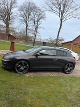 Volkswagen Scirocco 2.0 TSI Standard - Volkswagen Scirocco Standard mit Benzin-Antrieb