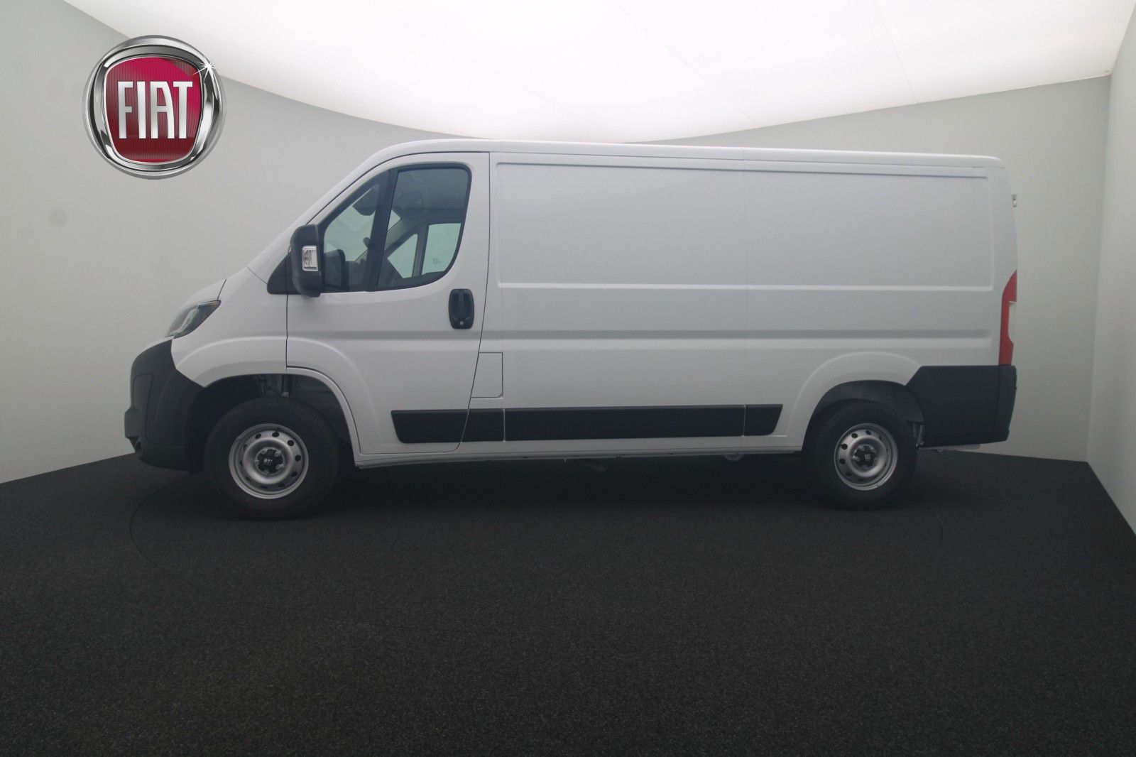 Fahrzeugabbildung Fiat Ducato Serie 2 L2H1 140MT