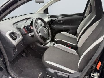 Toyota Aygo (X) - 9