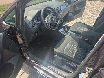 Volkswagen Golf Sportsvan - 12