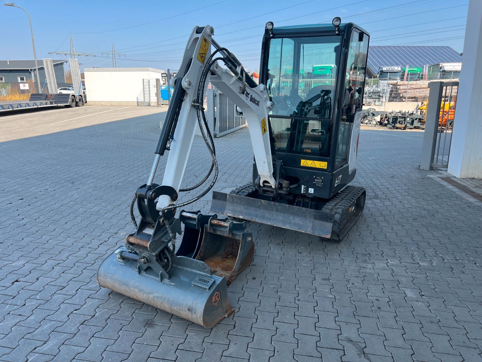 Fahrzeugabbildung Bobcat E17 / MS01 / nur 57h! / 2023 / Löffelpaket