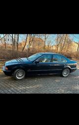 BMW E 39 523i - BMW 523 aus 2000