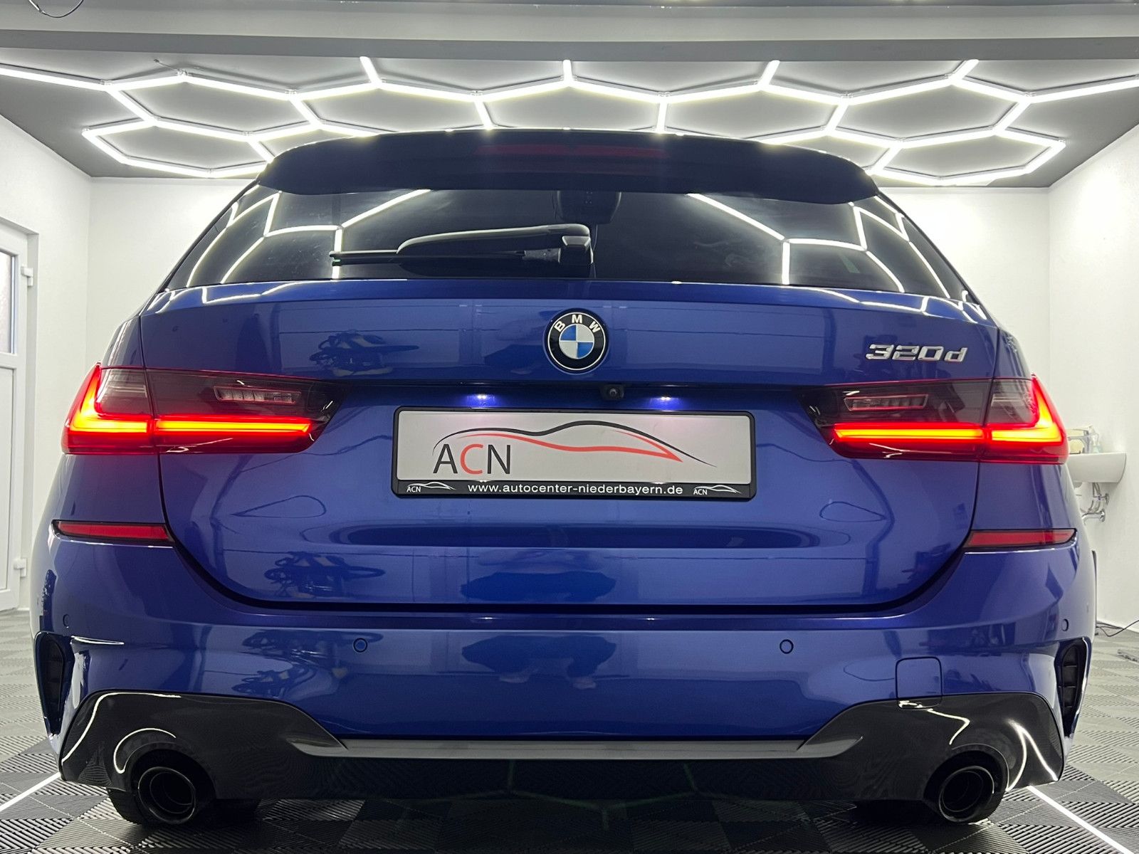 Fahrzeugabbildung BMW 320 d M SPORT/LED/DAB/PANO/ACC/19%/DE FZG