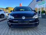 Volkswagen Golf VII Variant Comfort PDC Navi SH ACC Klima - mit Benzin-Antrieb: Abstandswarner, Kombi