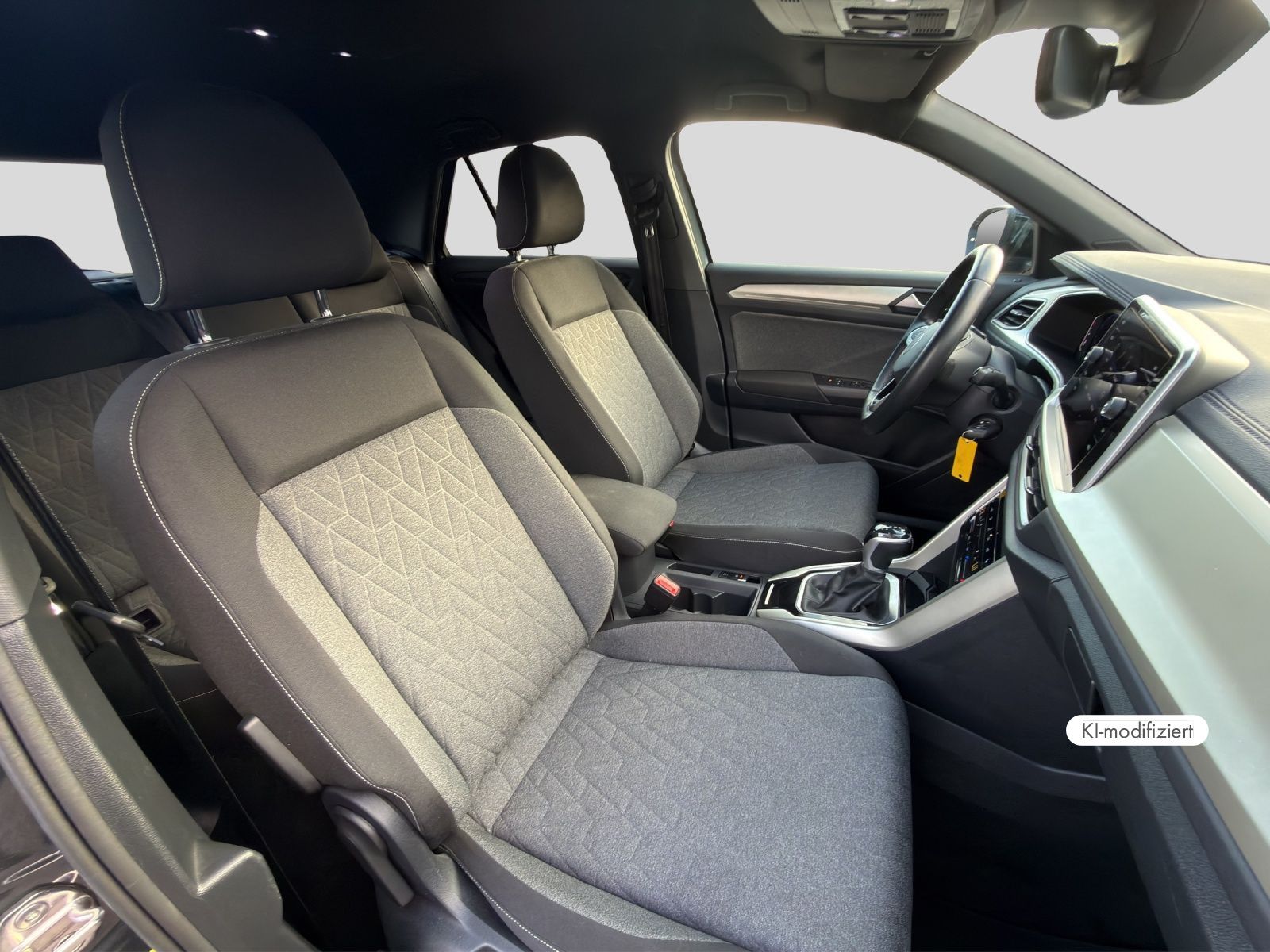 Volkswagen T-Roc - Bild 5