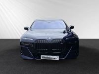 BMW M760 - Vorschau Bild 7