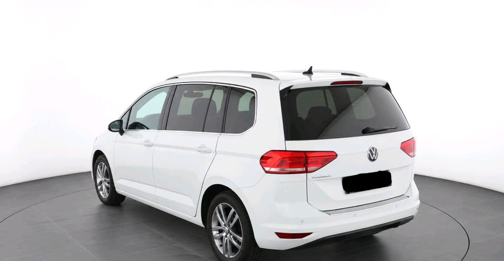 Image of Volkswagen Touran