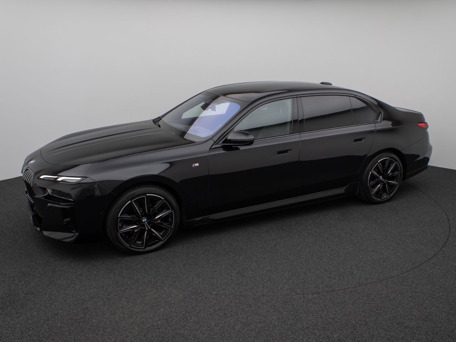 Fahrzeugabbildung BMW i7 xD60 M-Sport HUD Pano 360°Massage ACC Soft 21