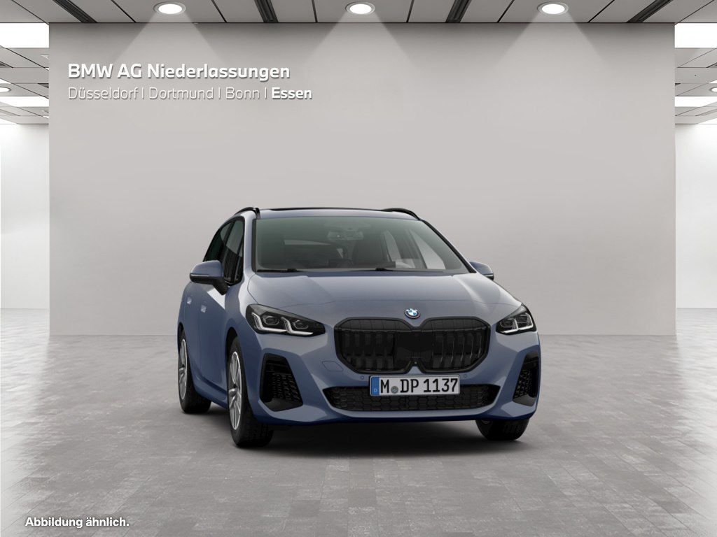BMW 223 Active Tourer - Bild 13