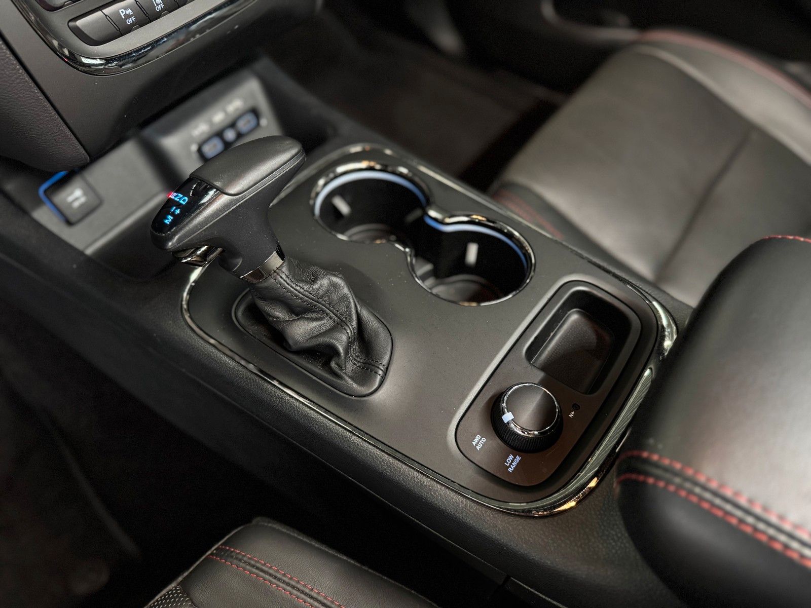 Fahrzeugabbildung Dodge Durango 5,7 R/T "ACC EU-Navi AHK"