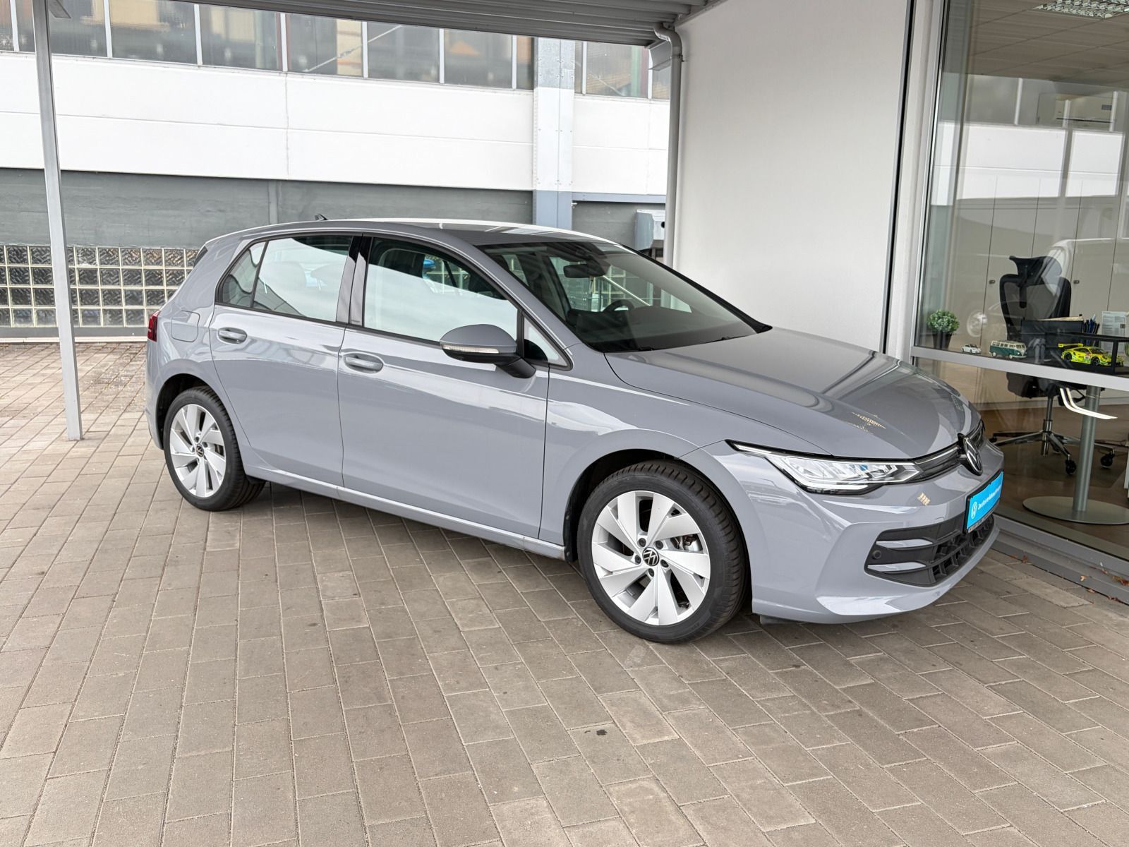 Volkswagen Golf - Bild 6