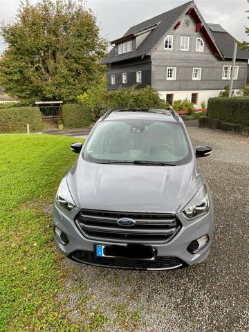 Ford Kuga Allrad ST-Line