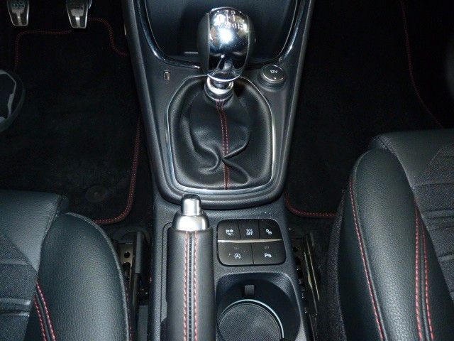 Fahrzeugabbildung Ford Puma Hybrid ST-Line X Navigation
