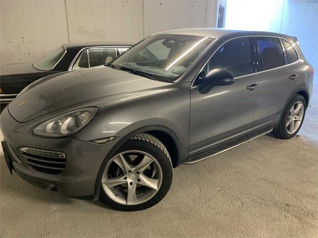 Porsche Cayenne 3,0 D. NAVI Bose AHK-3,5T Leder TÜV NEU