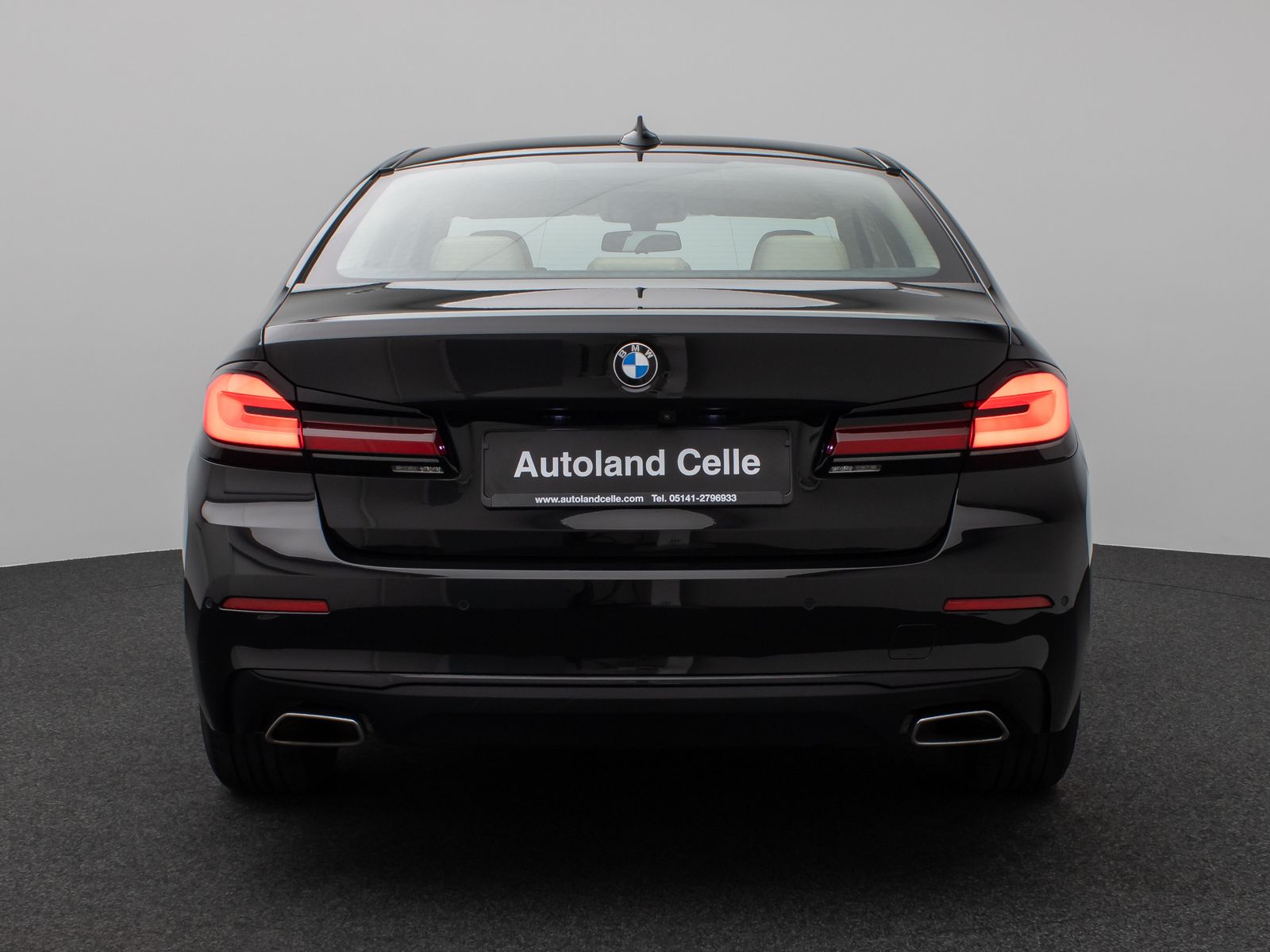 Fahrzeugabbildung BMW 530i Kamera Glasdach DAB Lenkrhzg Klima-4. Alarm