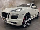 Porsche Cayenne Turbo*Scheckheft bei Porsche*TOP* - aus 2007: Geländewagen