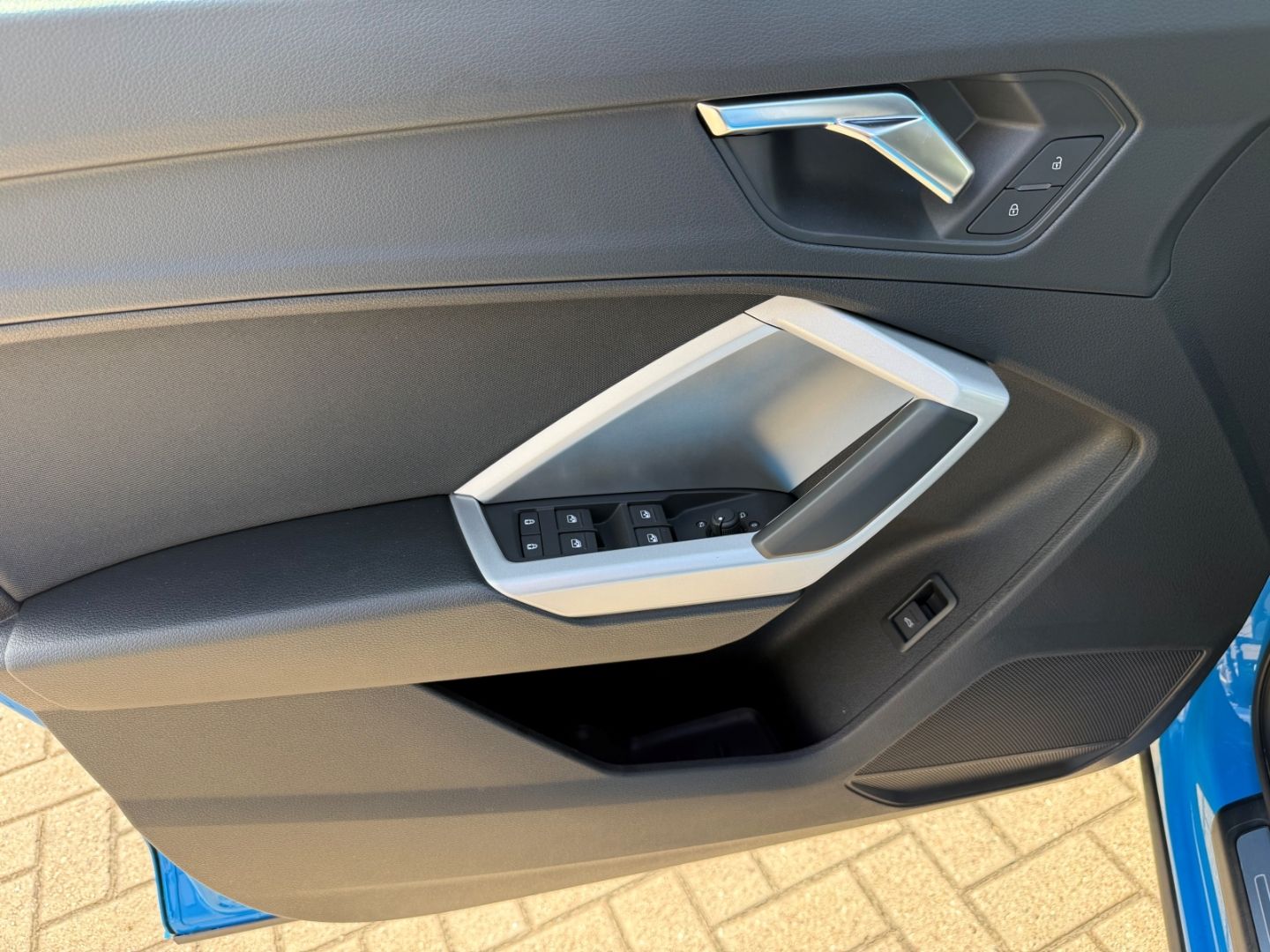 Fahrzeugabbildung Audi Q3 35 TDI S Line LED ACC TWA Navi el. Heckkl. Fu