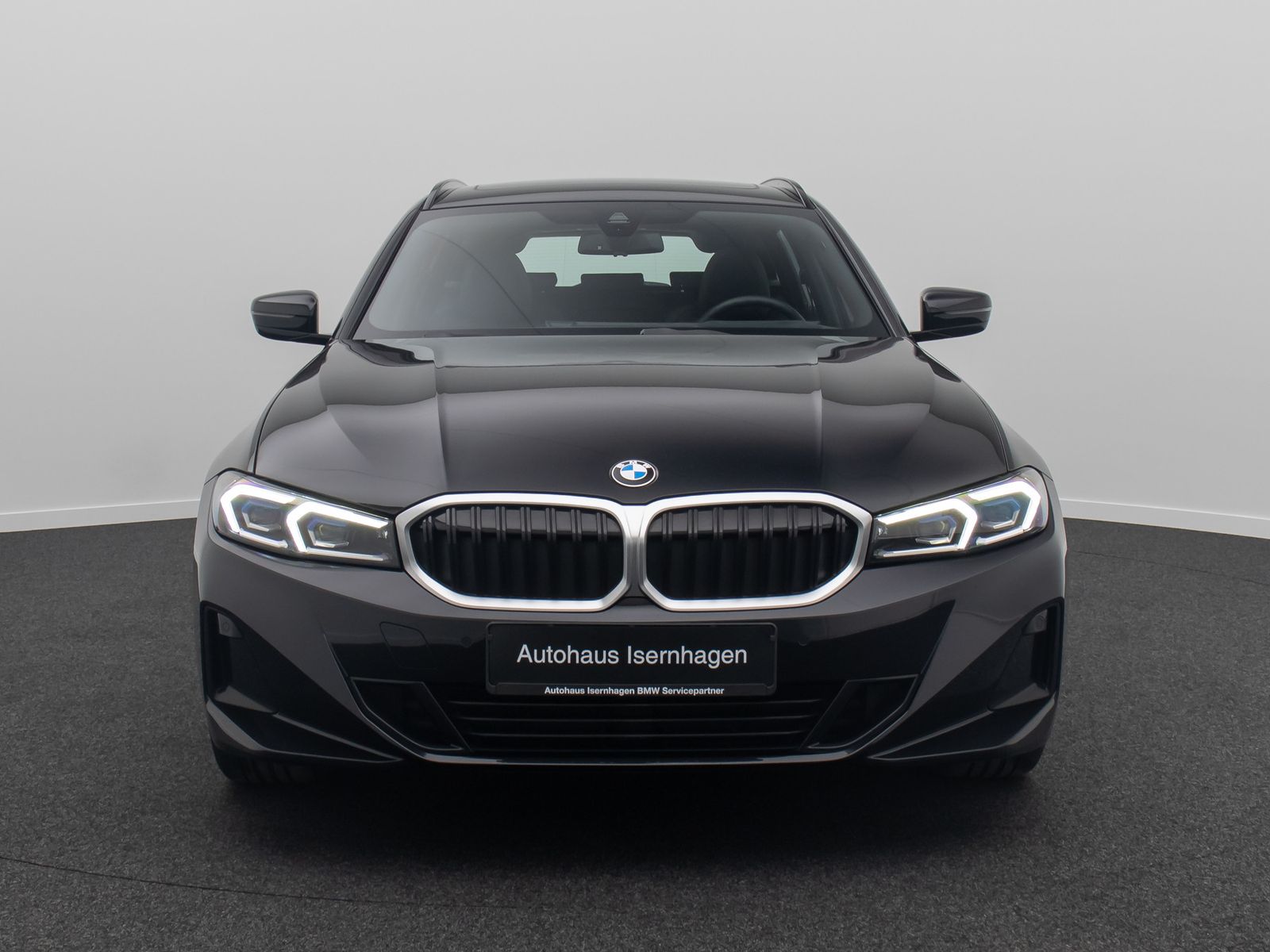 Fahrzeugabbildung BMW 330i Panoram Kamera HUD DAB H/K Komfort Alarm