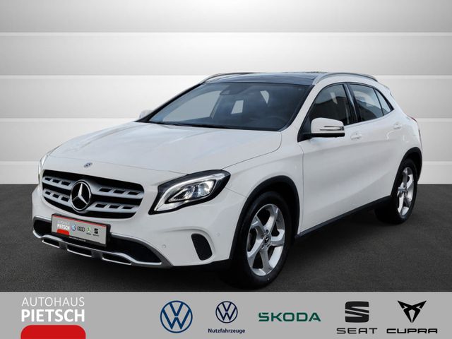 Mercedes-Benz GLA 180 Urban LED Panorama 360°Kamera Navi