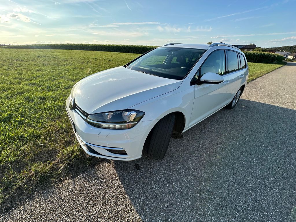 Image of Volkswagen Golf