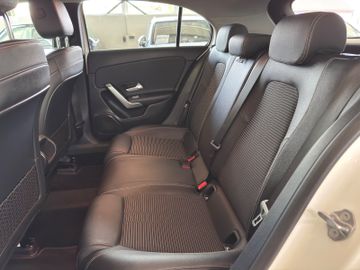 Mercedes A 200 - 11