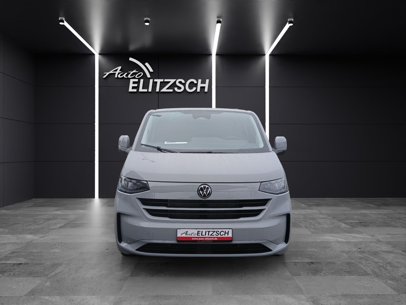 Fahrzeugabbildung Volkswagen T7 Transporter TDI Kasten Plus LR Kabine 5-Si RF