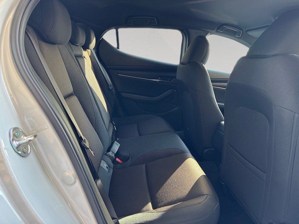 Fahrzeugabbildung Mazda 3 2.5i 140PS A/T Exclusive