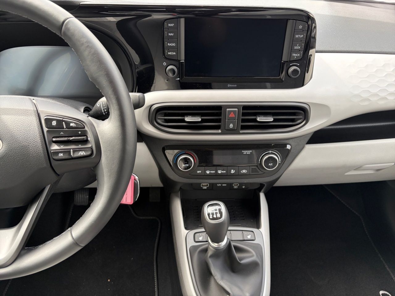 Fahrzeugabbildung Hyundai i10 PRIME SHZ*LHZ*NAVI*TOUCH*