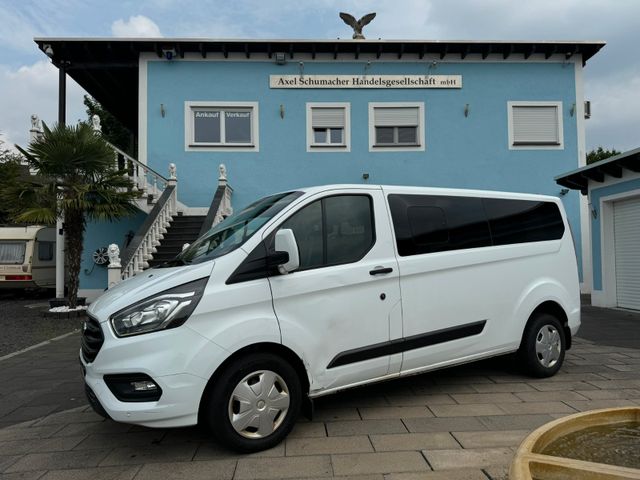 Ford Transit Custom 320 L2/H1 Trend 9-Sitze, 1.Hand!